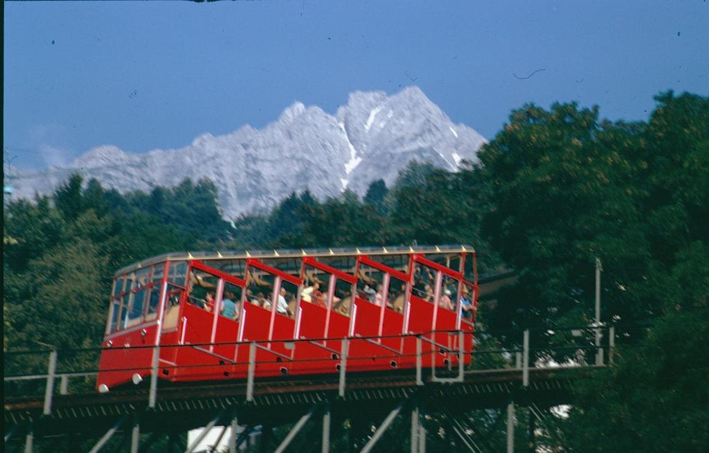 hungerburgbahn-1.jpg - alte Hungerburgbahn