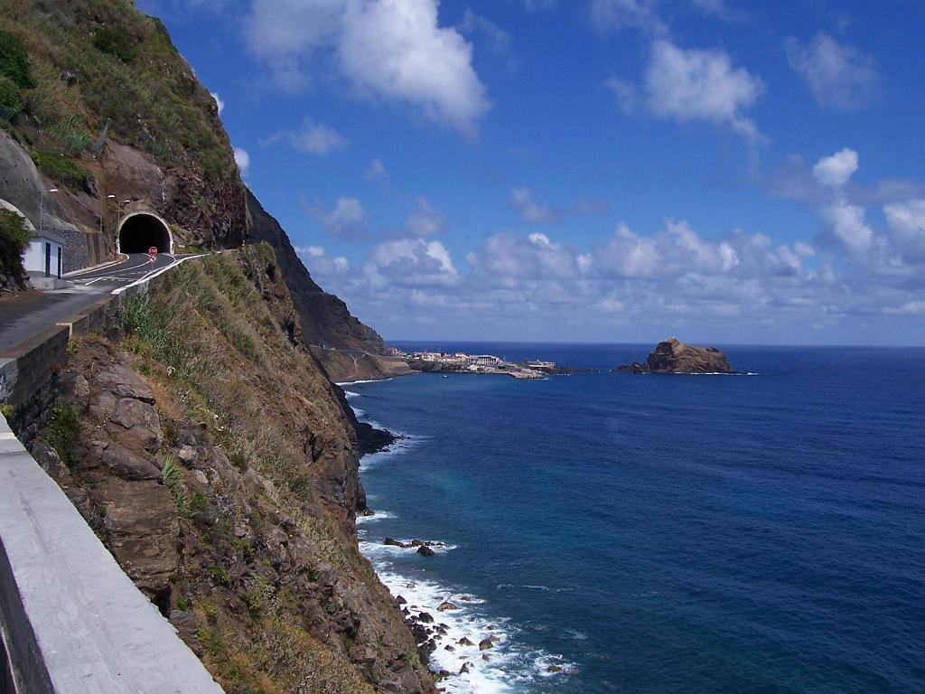 Madeira8.jpg - Richtung Porto Moniz im Norden von Madeira